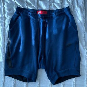 Nike Men's Navy Athletic Shorts